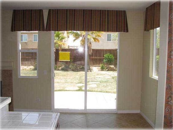 3rd image of 13527 Mesa Linda Ave