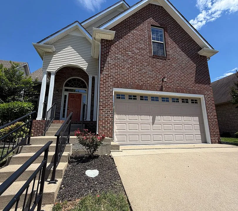 266 Turnberry Cir