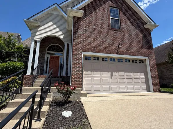 266 Turnberry Cir, Clarksville, TN 37043