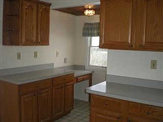 2nd image of 1463 Graber Dr