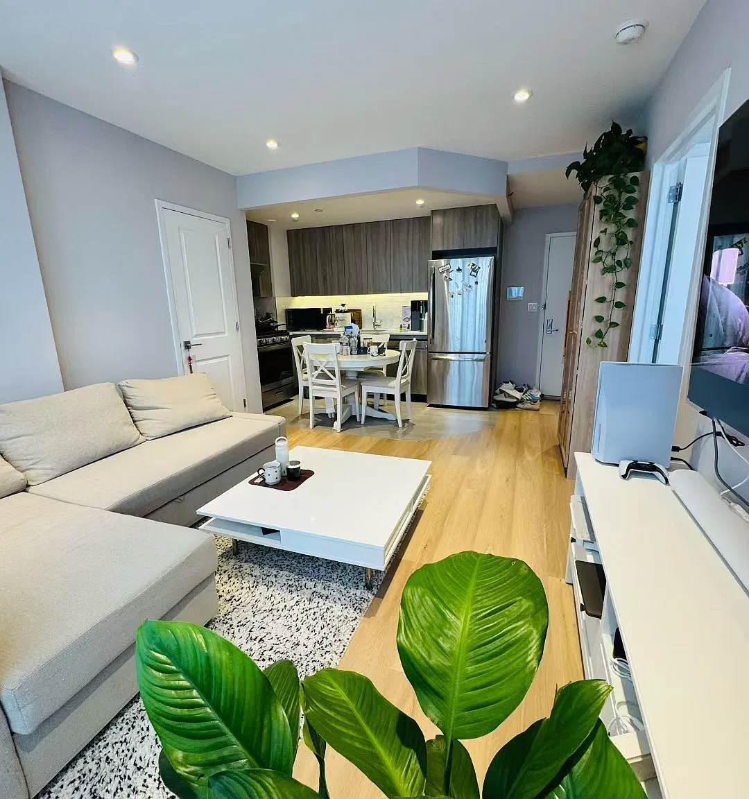 1 bed, 522 sqft, $2,400 — Photo 1