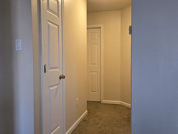 4th image of 712 Tanager Dr