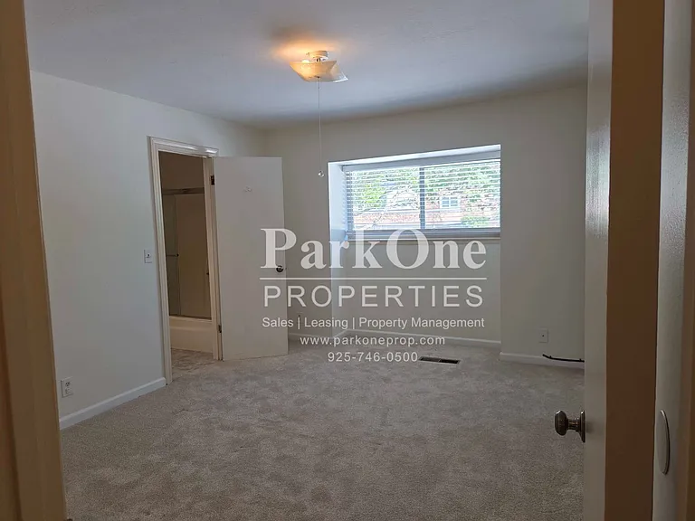 1817 Holland Dr — Photo 11