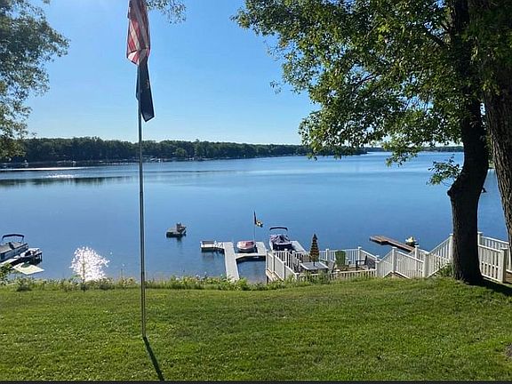 3rd image of 16360 S Star Lake Dr