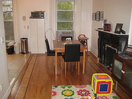 Rented by Alta Real Estate | media 52