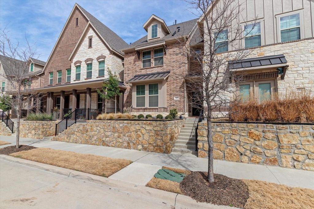 7829 Bayside Dr, Rowlett, TX - View 3