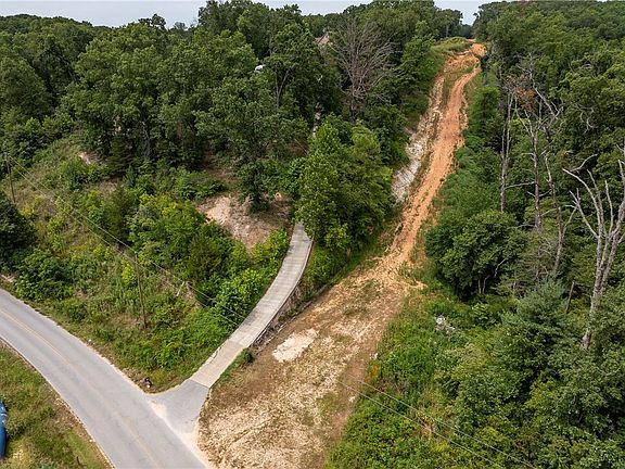 4th image of Punkin Hollow Rd