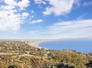 650 Resolano Dr, Pacific Palisades, CA 90272