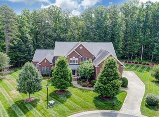 114 Topsail Ct, Matthews, NC 28104