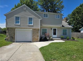 5186 Jaycox Rd, North Ridgeville, OH 44039
