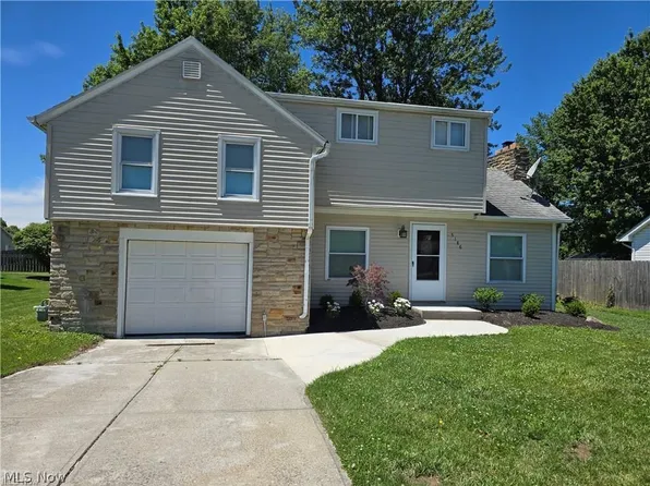 5186 Jaycox Rd, North Ridgeville, OH 44039