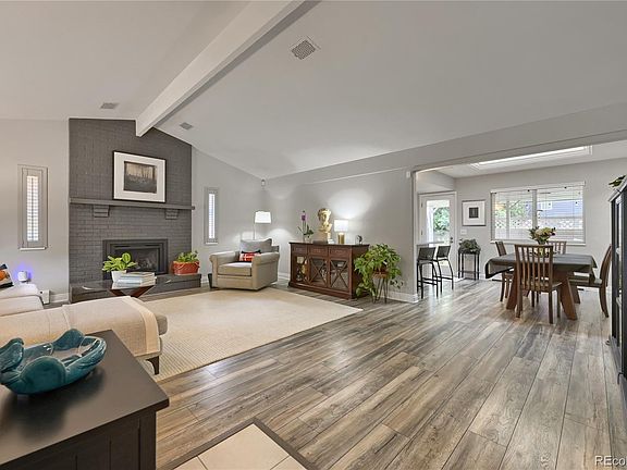 5th image of 2215 Lee Street