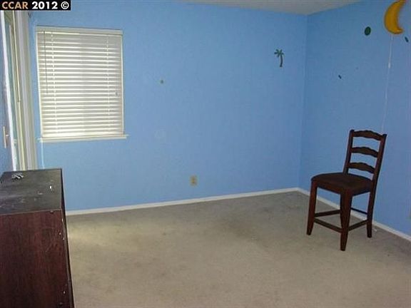 4th image of 560 Canyon Oaks Dr APT A