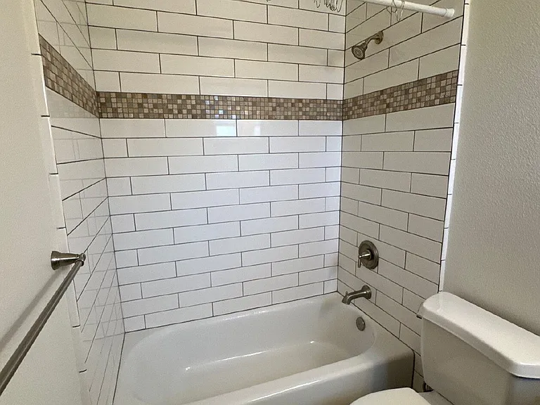 325C Summit Station Rd — Photo 5