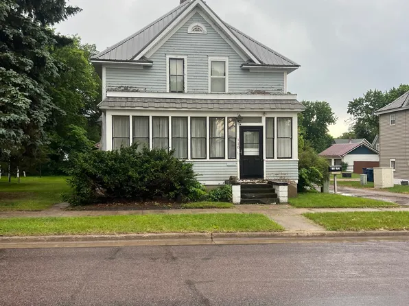 110 1st Ave SW, Watertown, SD 57201