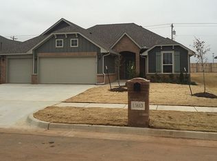 13613 Cobblestone Curve Rd, Oklahoma City, OK 73142