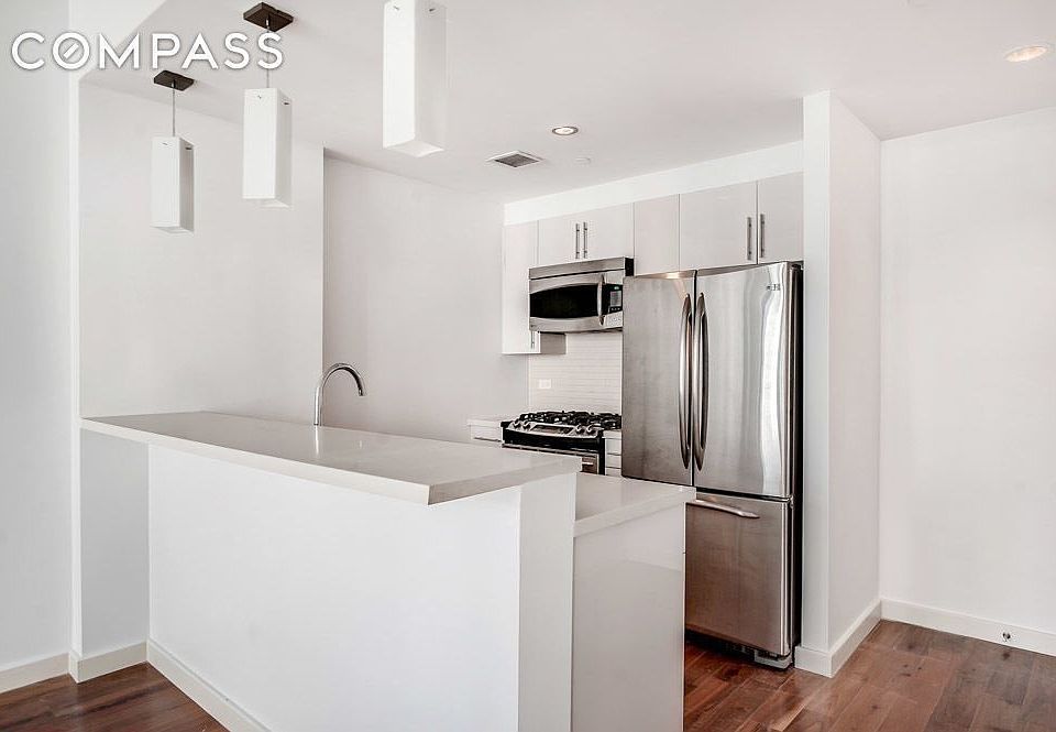 1st image of 125 N 5th St APT 1D