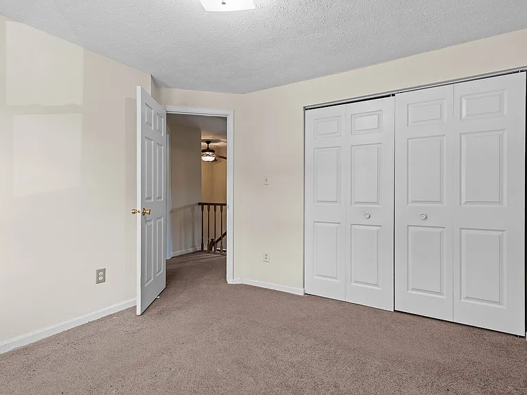 528 Chanticlar Ct — Photo 15