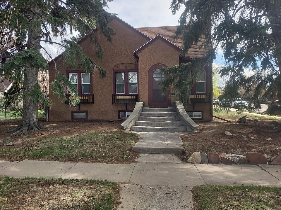 1st image of 802 E University Ave