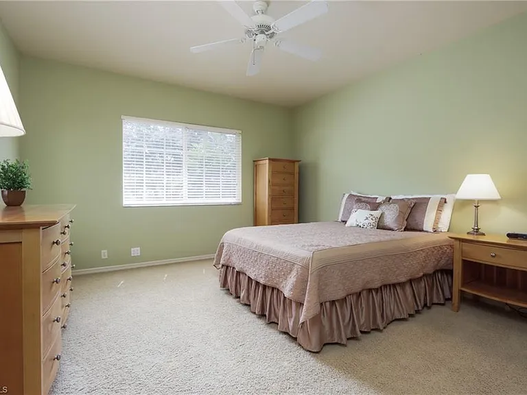 5815 Persimmon Way — Photo 14