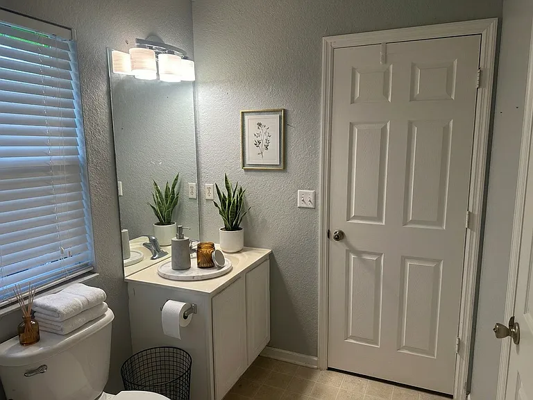5028 Hawkstone Dr — Photo 21