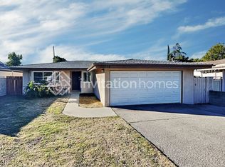 13006 Stagg St, North Hollywood, CA 91605
