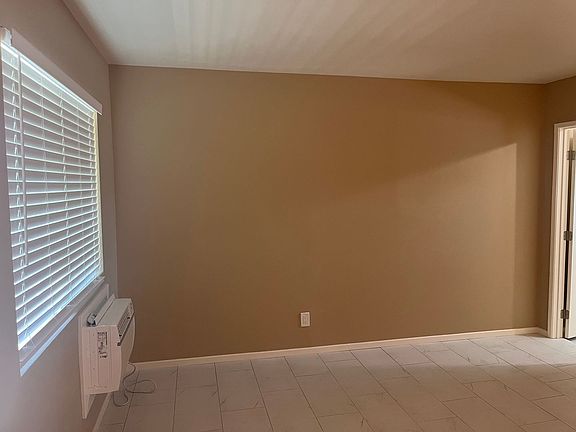 4th image of 764 Magnolia Ave #1-4