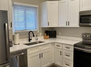 860 S Village Rd APT E5, St George, UT 84770