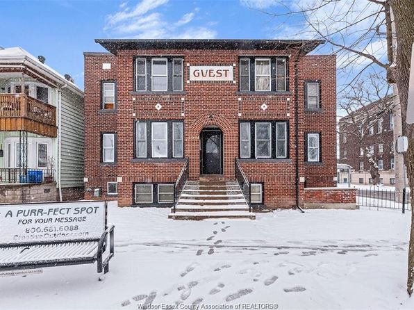 1094 Lincoln Rd #6, Windsor, ON N8Y 2H4