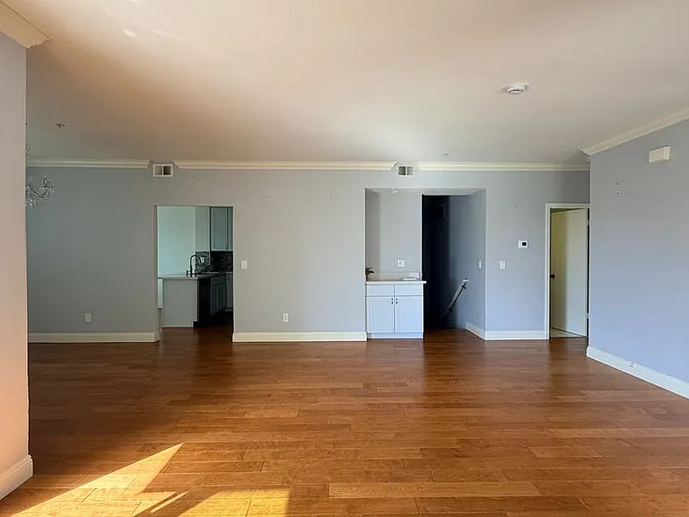 691 Pointe Pacific Dr #2 — Photo 4