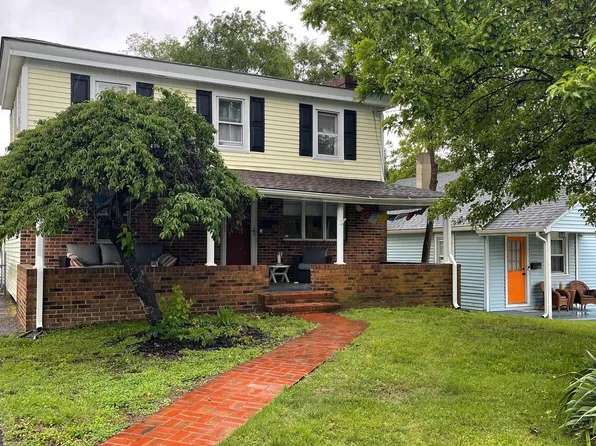 228 N Railroad Ave, Camden Wyoming, DE 19934