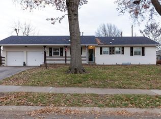 703 SW Charleston Ave, Lees Summit, MO 64081