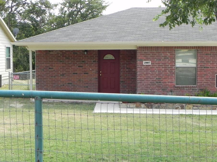 1st image of 2907 NW 20th St