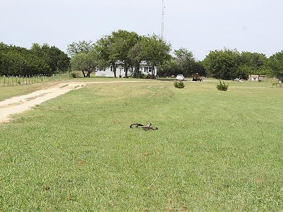 2nd image of 3455 County Road 303
