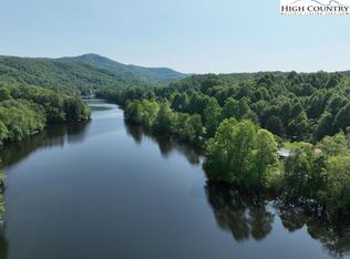 1768 Ripshin Mountain Rd, Roan Mountain, TN 37687