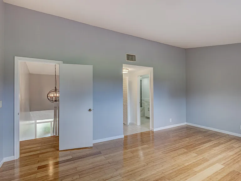 227 Old Meadow Way — Photo 32