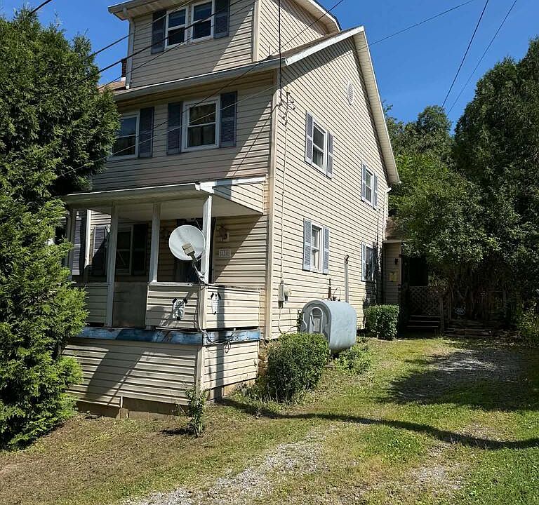 1st image of 130 Intihar St