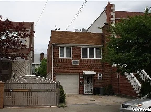 2nd image of 6231 99th St