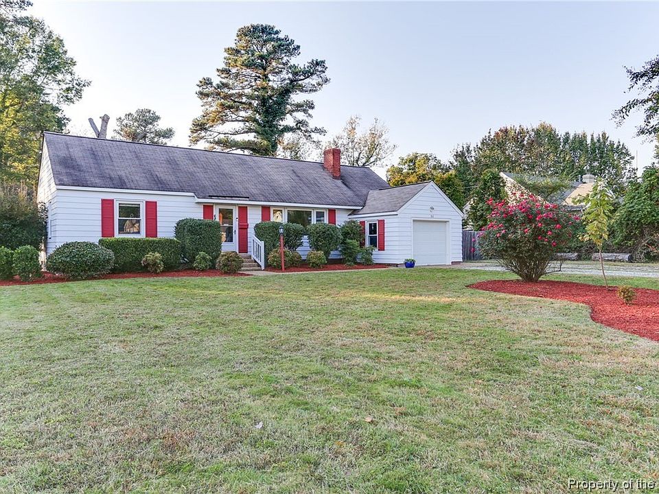 1st image of 702 Jackson Dr