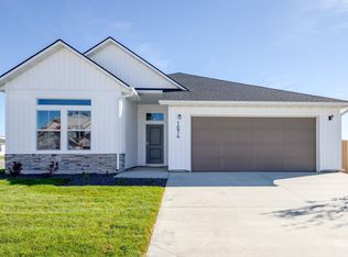 1074 Woods Bog Ave, Middleton, ID 83644