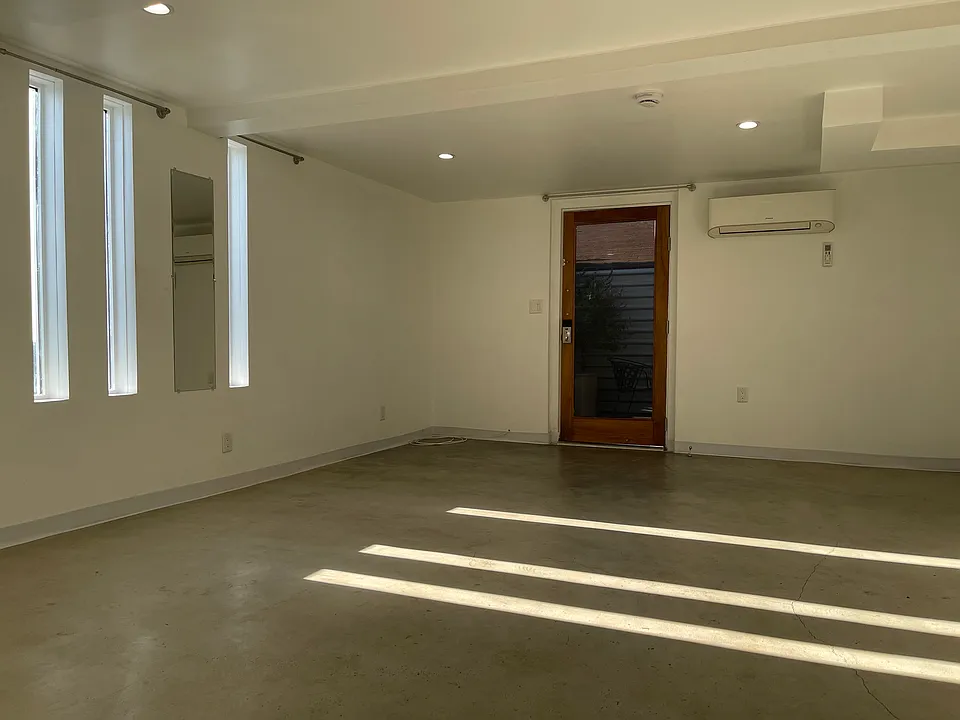 479 Nassau Ave #479A