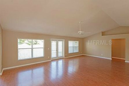 5th image of 10323 Calle De Flores Dr
