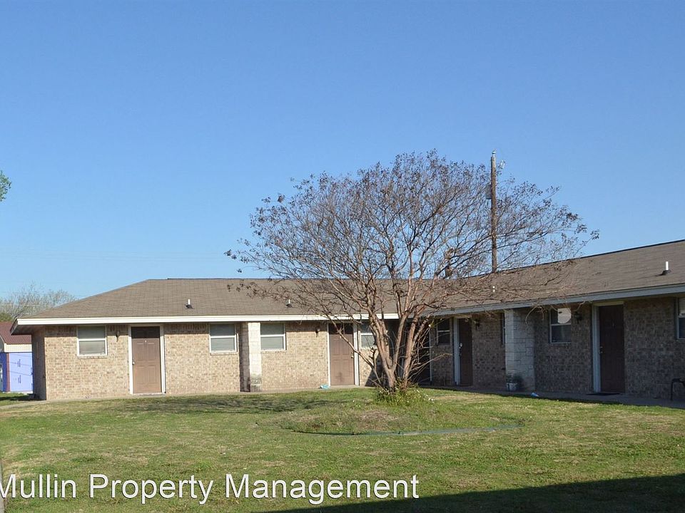 1st image of 104 Meggs Blvd APT A
