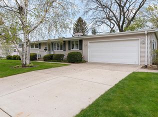 1011 W Lincoln Ave, Port Washington, WI 53074
