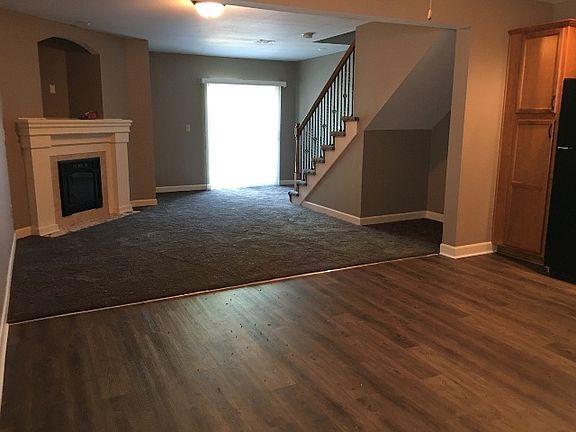 3rd image of 13760 Post Oak Ln