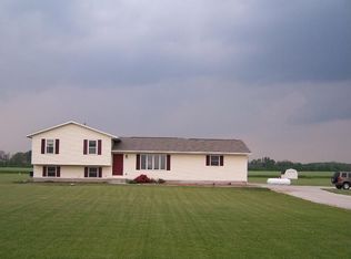 20721 W Holts East Rd, Genoa, OH 43430