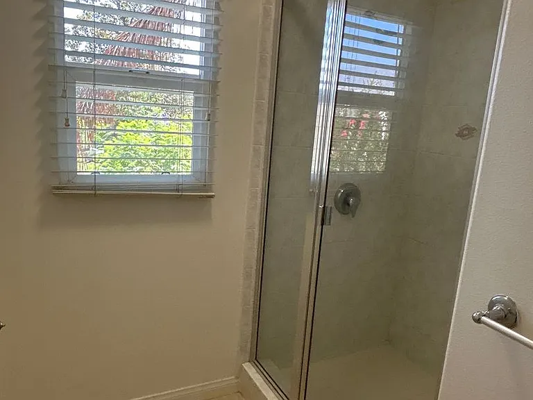 77 Sierra Madre Blvd #16 — Photo 14