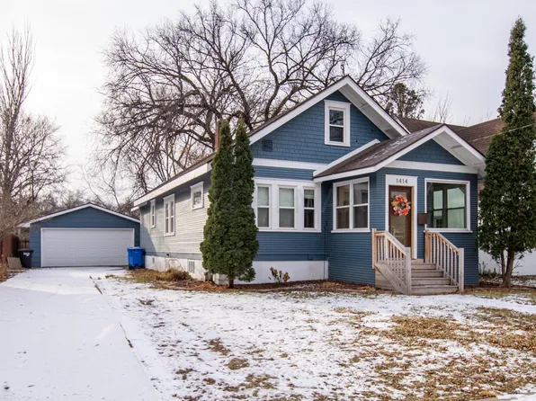 1414 9th Ave S, Fargo, ND 58103