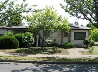 3016 Stapp Dr, Eugene, OR 97408