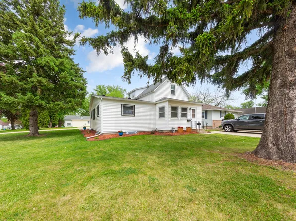 808 E Vine St, Owatonna, MN 55060